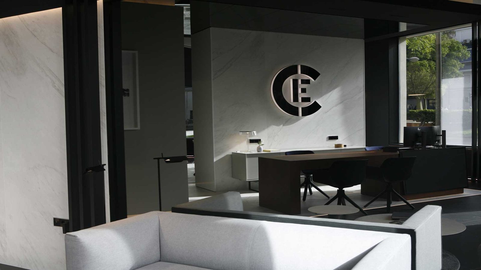 oficina de ceoninstalaciones en Almeria